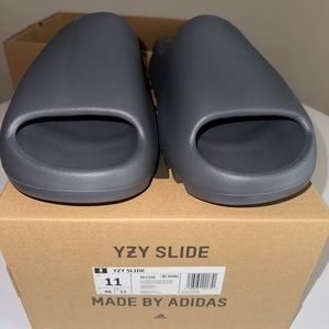 Yeezy Adidas foam slides